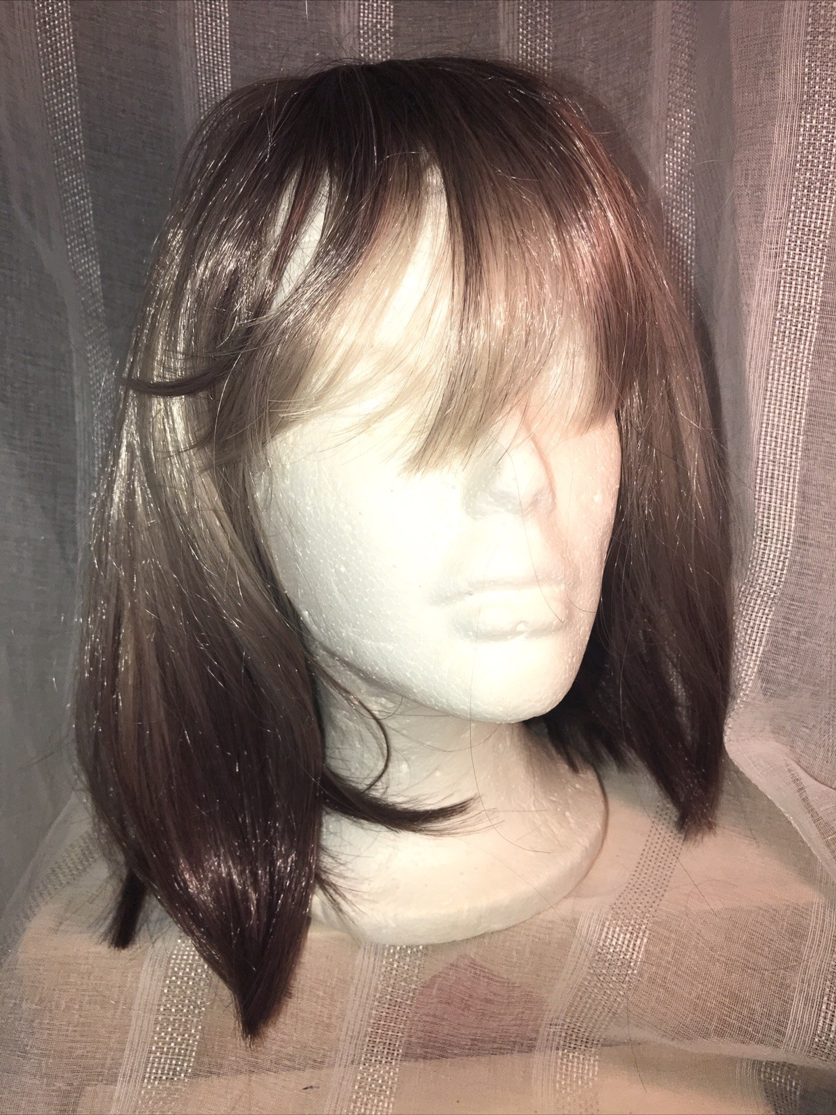 Woman’s Wig NWOT Shoulder Length Bangs Realistic Synthetic Brown Hi lights Hair
