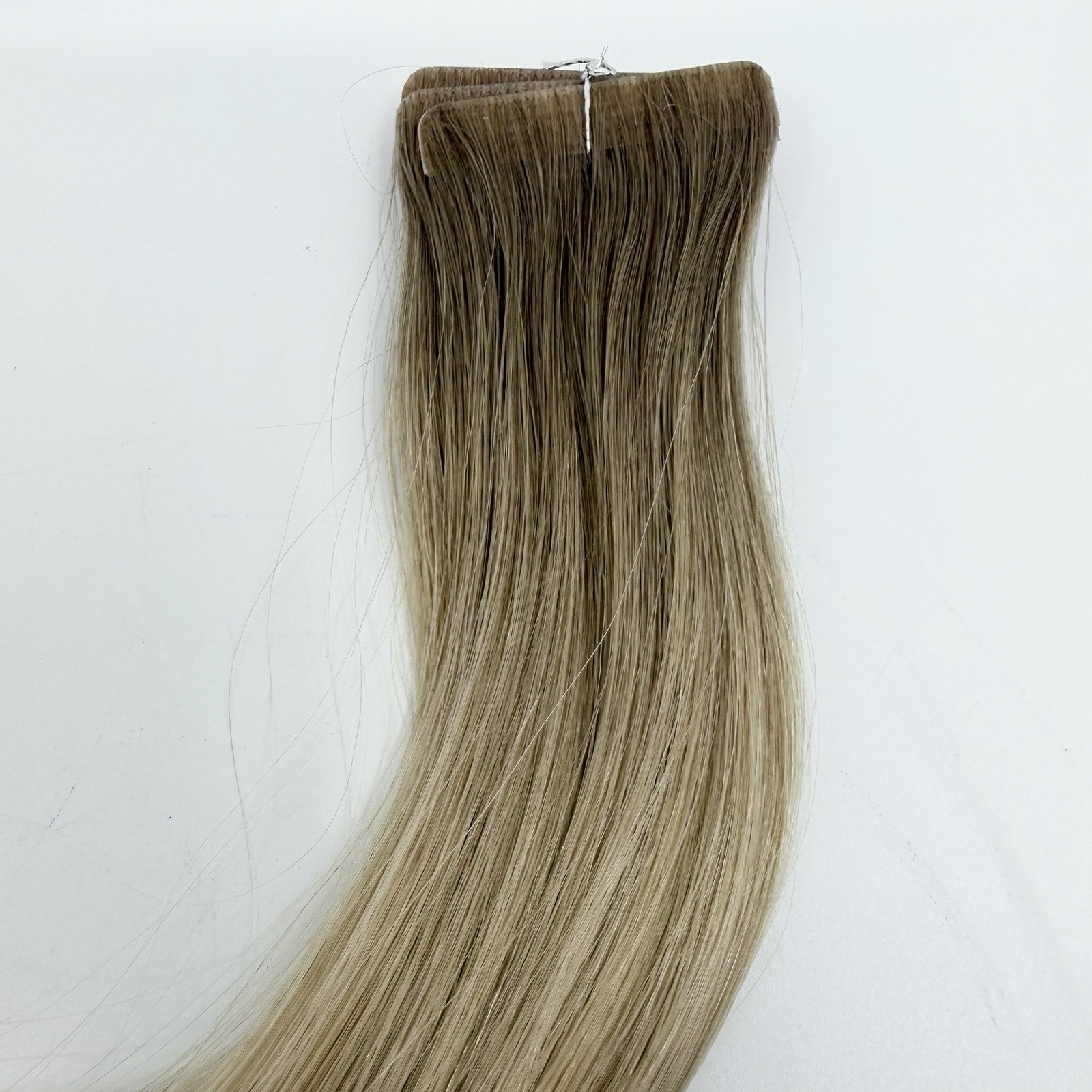 Glam Seamless 20” Tape In Hair Extension Rooted Platinum Blonde #1001 10 Pack