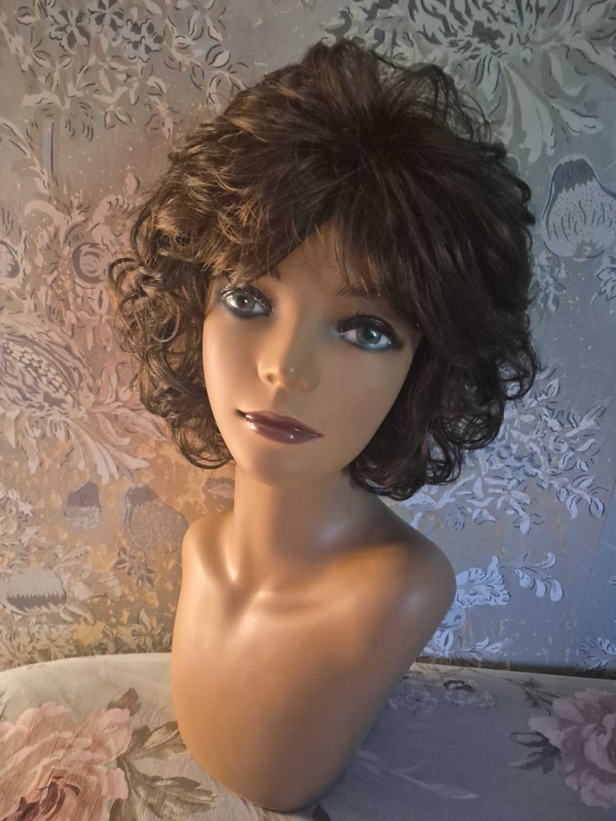 Short Curly Synthetic Wig HENRY MARGU KAYLA 6H AVERAGE Cap free-Part