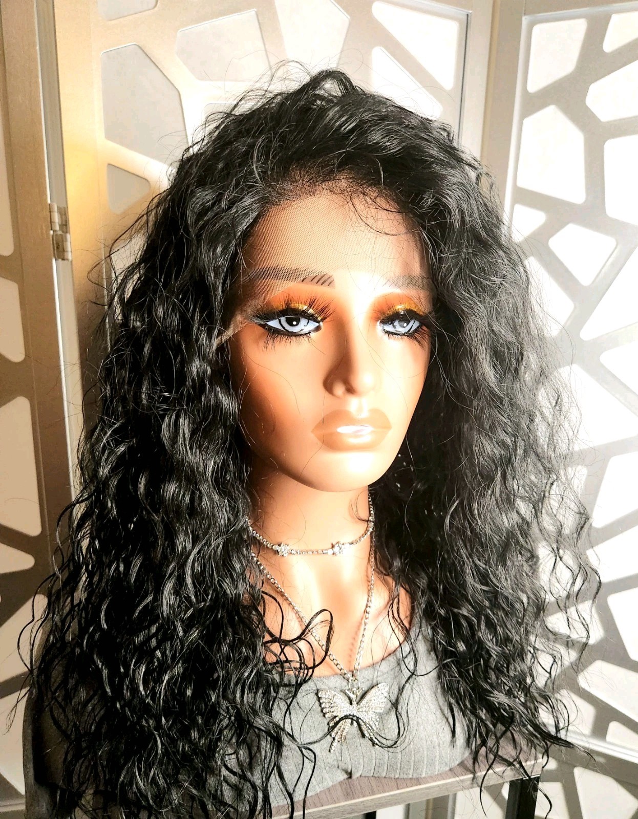 Jet Black Wavy Wig 13×6 Lace Front Human Hair Blend Curly Wig Heat Glueless