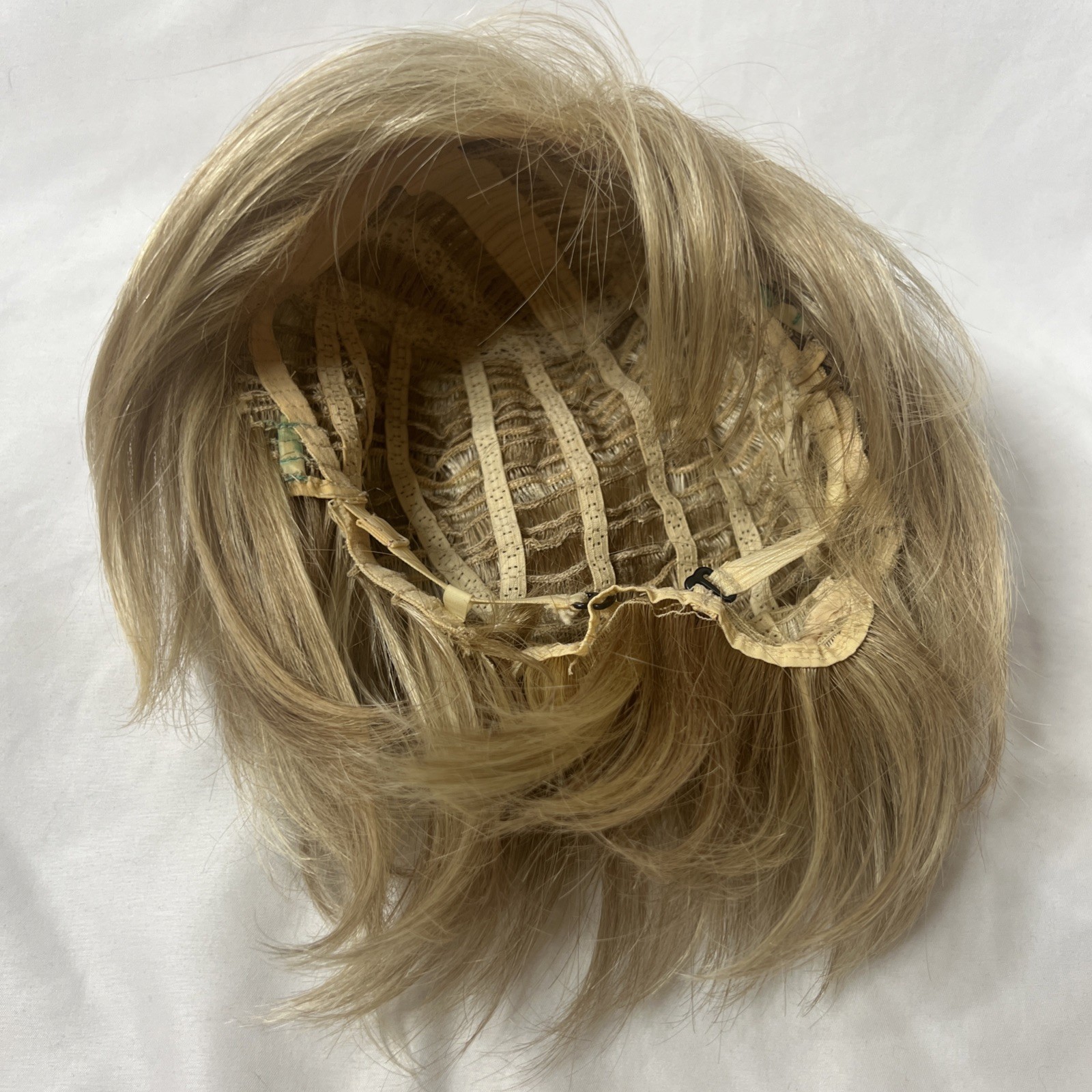 Estetica Designs Renae R16/88H Wig Honey Blonde Light Ash Blonde Classique