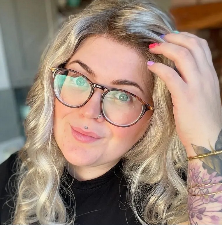 Ombre Ash Platinum Wave Wig 100% Human Hair 13×4 Lace Front Wigs