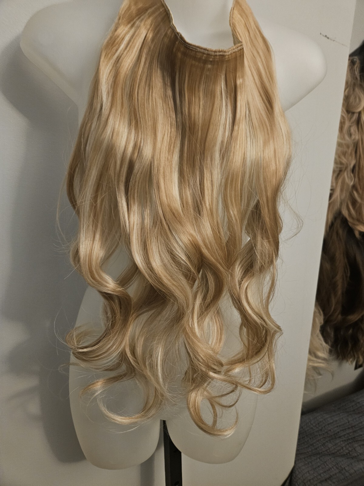 MIXED WAVY BLONDE Hairpiece Invisible Wire Hair Extension Honey Golden Blonde