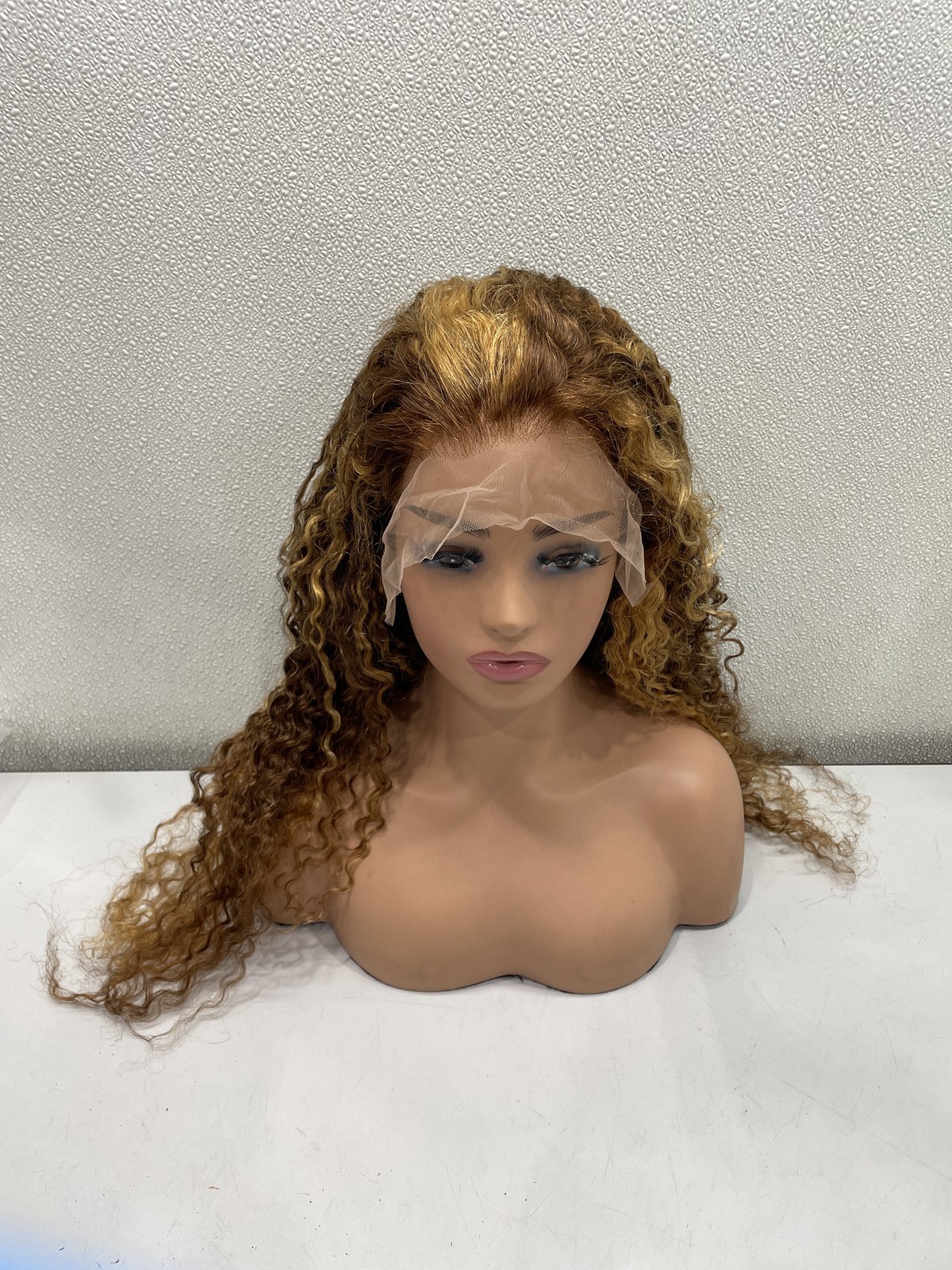 Highlight Ombre Deep Wave Human Hair Blend Lace Front Glueless Wig, 34″