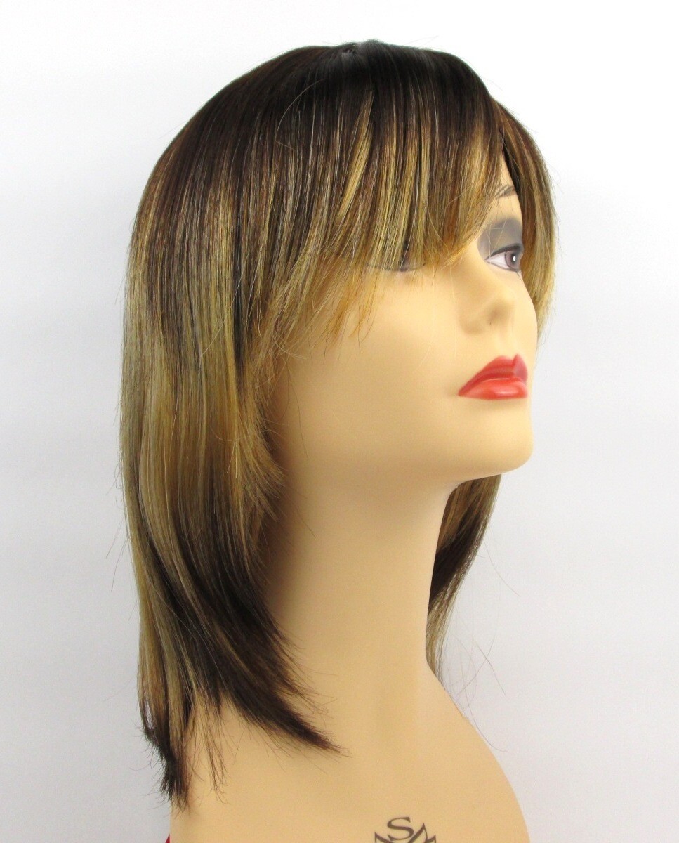 WOMEN SHOULDER-LENGTH STRAIGHT HAIR LAYERED WIG W/ BEVELED ENDS & BANGS SKIN TOP
