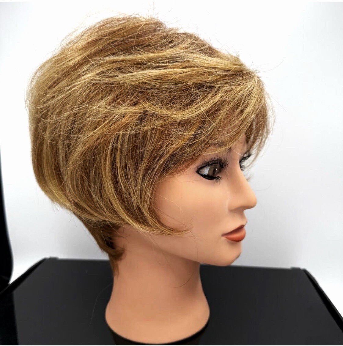 Raquel Welch Mystique Wig R29S Glazed Strawberry