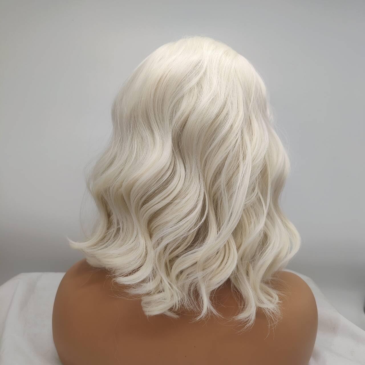 Xiweiya 60 Platinum Blonde Curly Wig Short Blonde Lace Front Wig Natural White