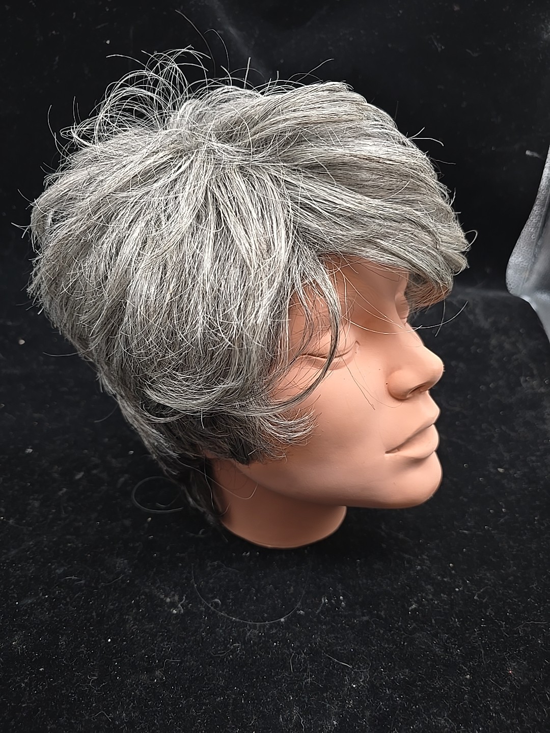 Foxy Silver Wig Gray Shag Short Cute Cut Japanese Origin Made In Indonesia
