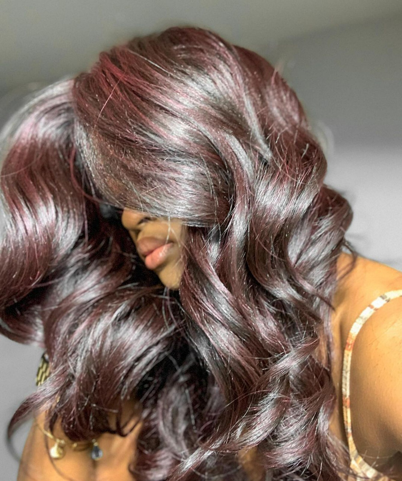 LUXLUXE Cleo Wavy 21 in 4X4 Hand Tied Lace Front Wig, Deep Red and Black Blend