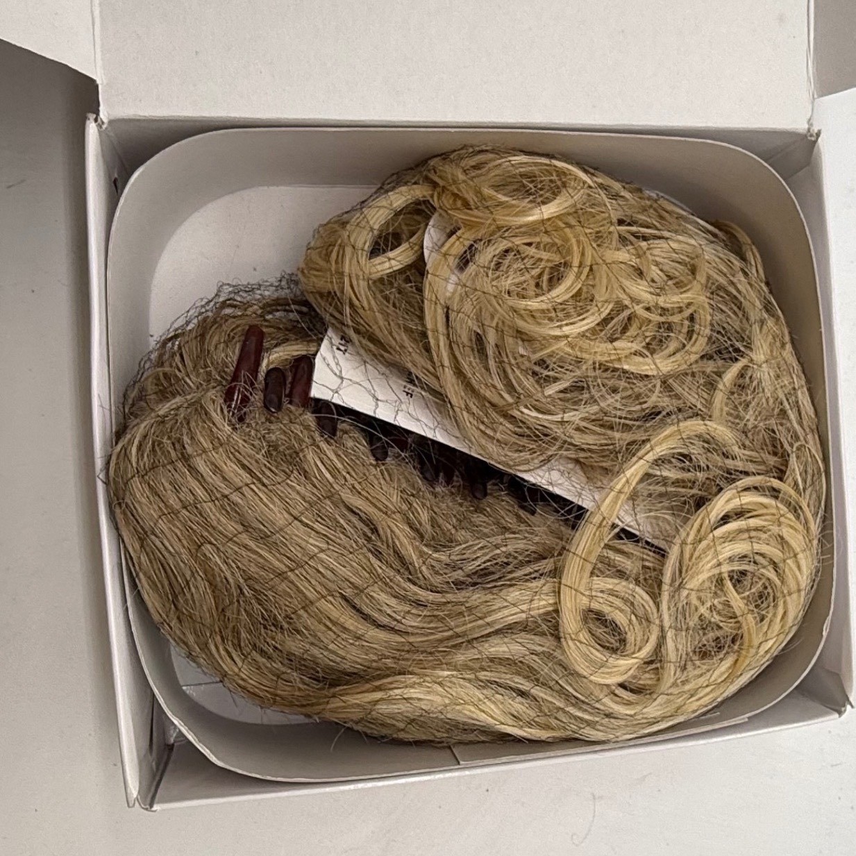 Celebrity Hair Wear Put On Pieces MISCHIEF Blond Curly Hair Extension Clip in