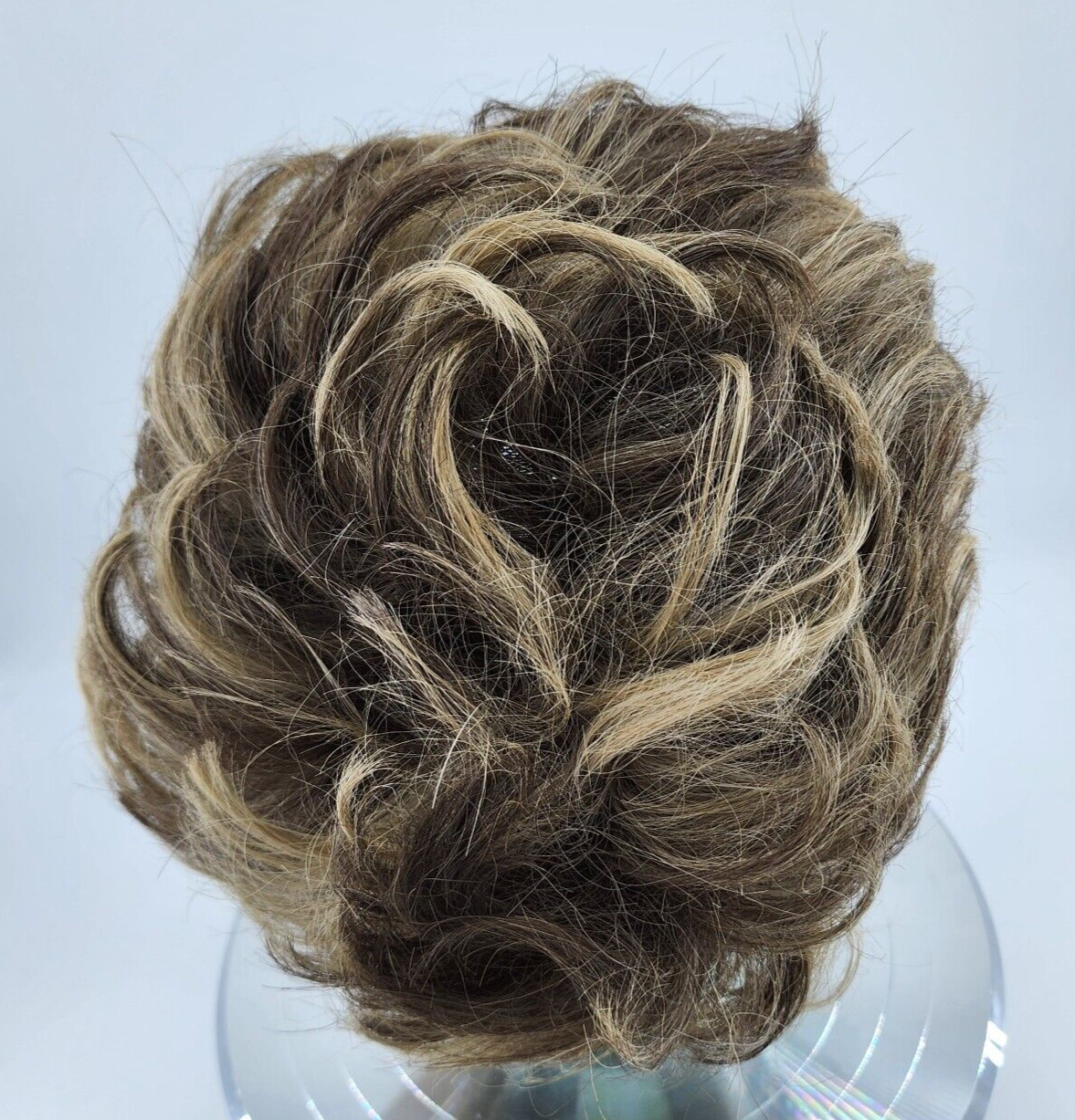 Vtg Short Hair Wig Slight Wave Brown/Honey Blonde Chunky Highlights 100% Dynel