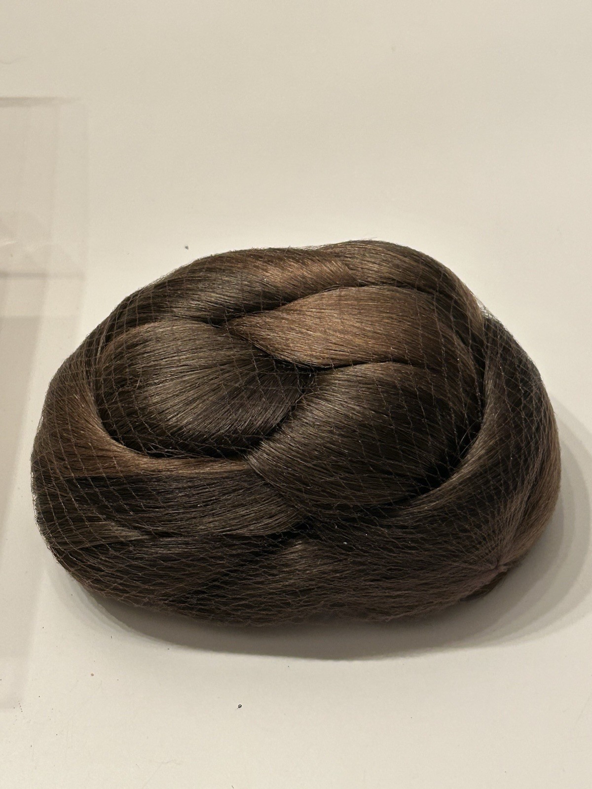 2 – HairDo Updo Hairuwear Clip-In Buns Jessica Simpson Ken Paves -Chestnut Toast