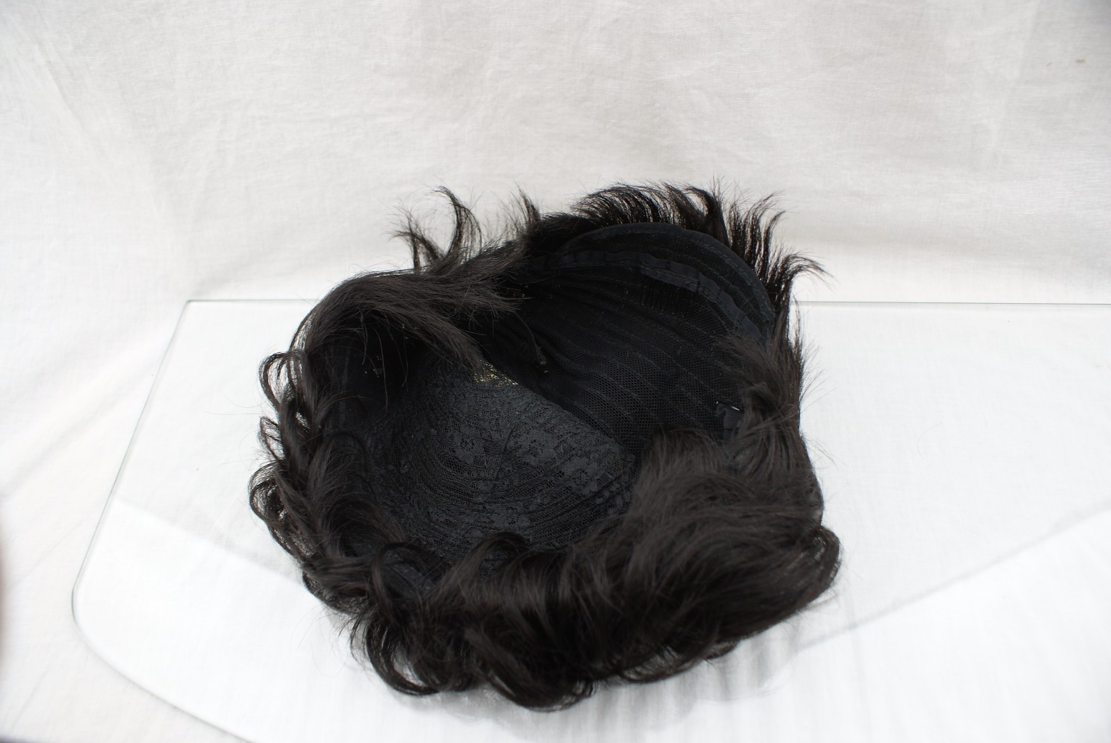 VRZ Slight Wavy Black Short Human Hair Wigs Color 1B