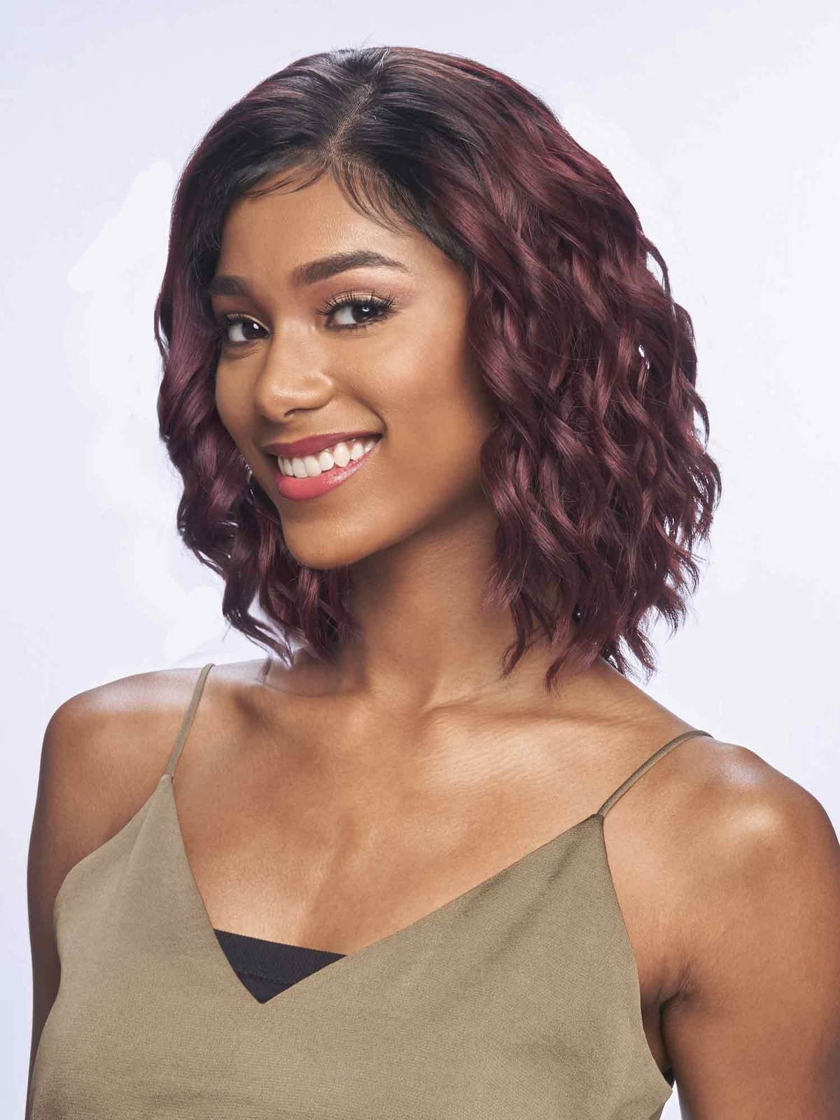 VANESSA SYNTHETIC THUMB PART HD LACE FRONT WIG – TRMB RITA