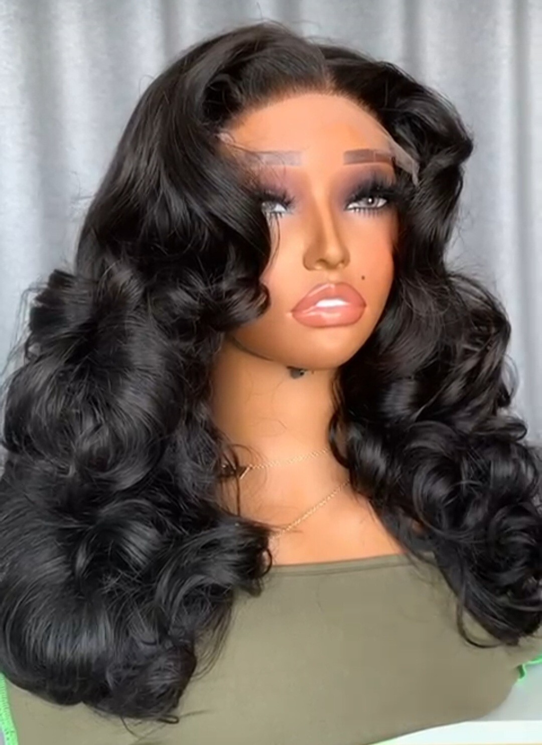 100% Vietnamese Human Hair, Layered, SDD, 5×5 HD Lace, Bouncy Wig. 250% Density