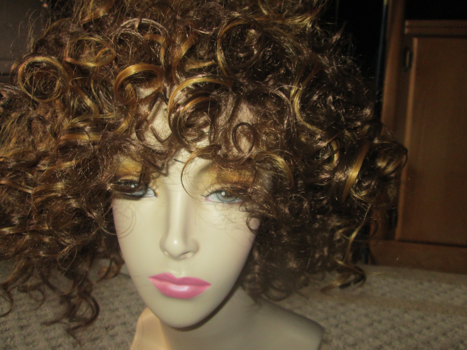 Qianbaihui Reddish Brown Curly Wig Adjustable Stylish Hairpiece