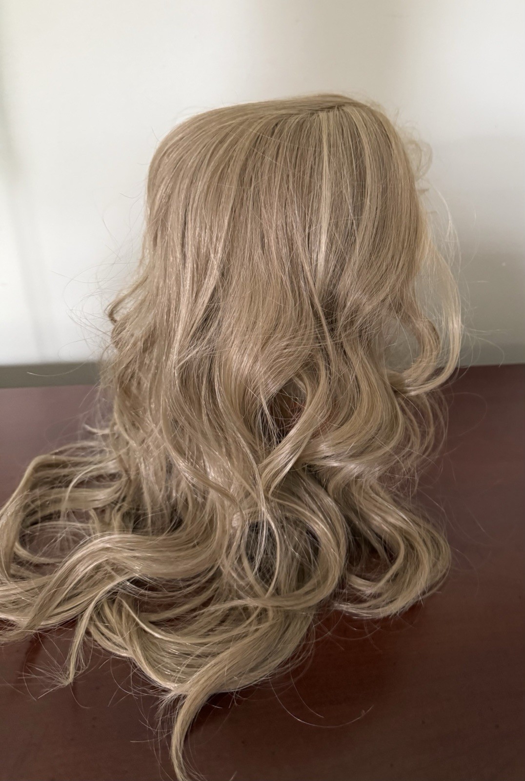 Blonde lace front wavy wig high quality heat resistant new