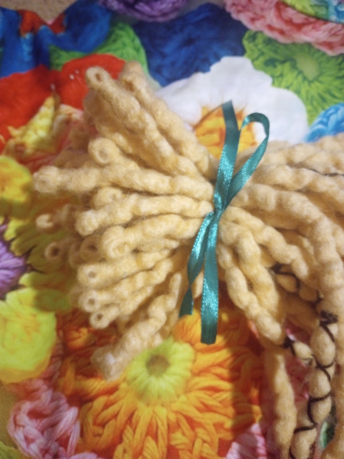 SALE!! Beautiful Hand Crocheted Wool Dreadlocs, Yellow Blonde 24″ Alice Dreads