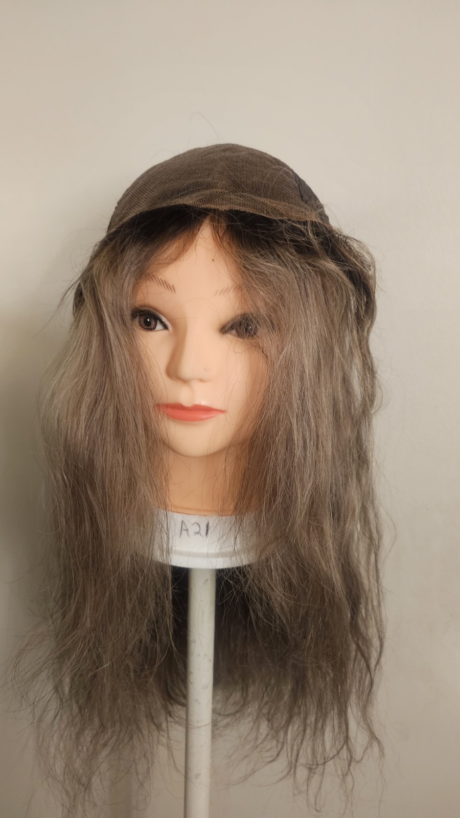 High Quality regular Top 22 to 24″ grey curly 100% Virgin Human Hair Lace Wig