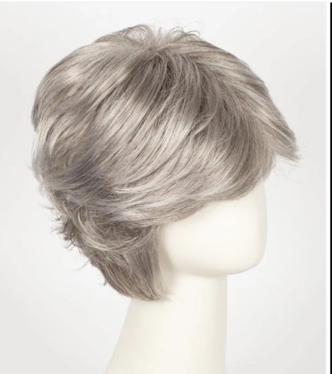 G58+ SUGARED ALMOND | Light brown with 80% grey base w/ silver highlight Average