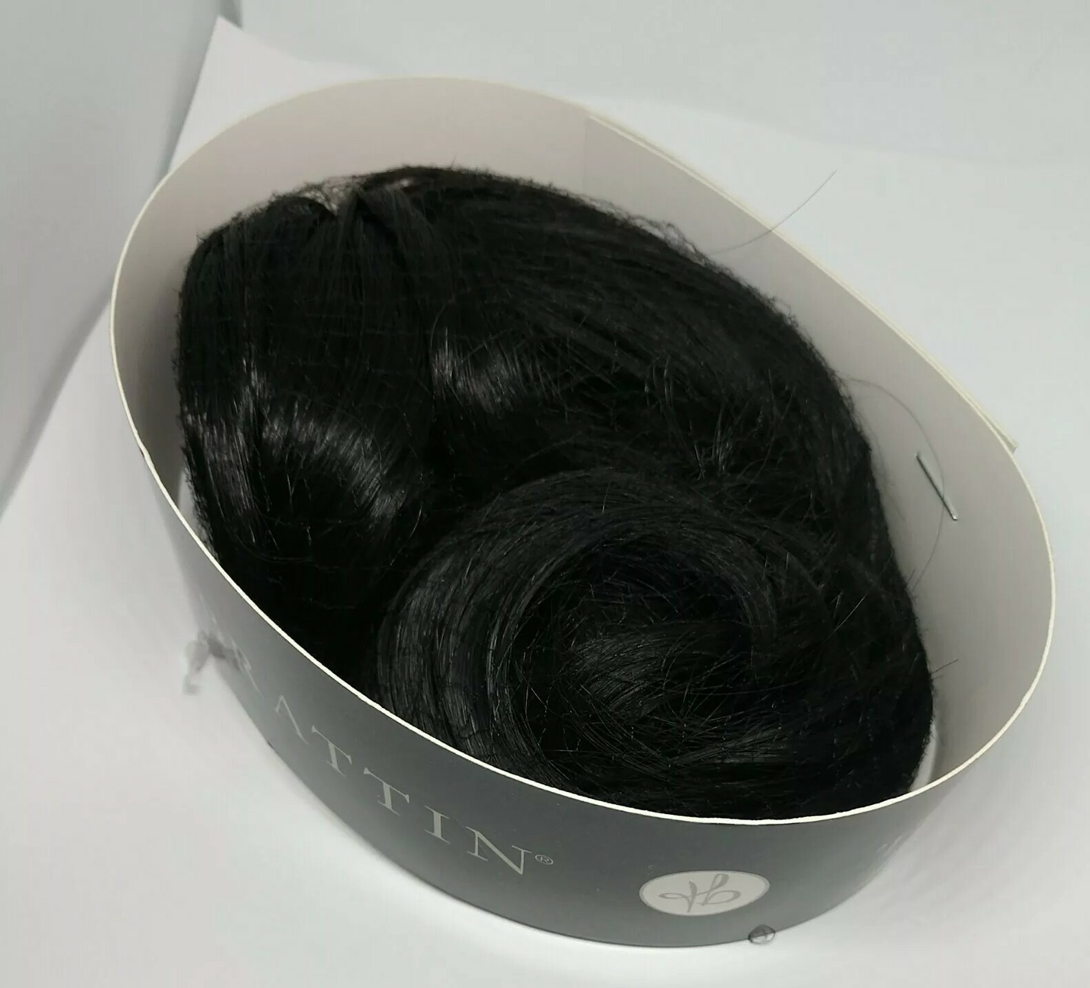Toni Brattin Hair Fabolous 622 Playful Pouf HF 18T151 Black Wig R2 New