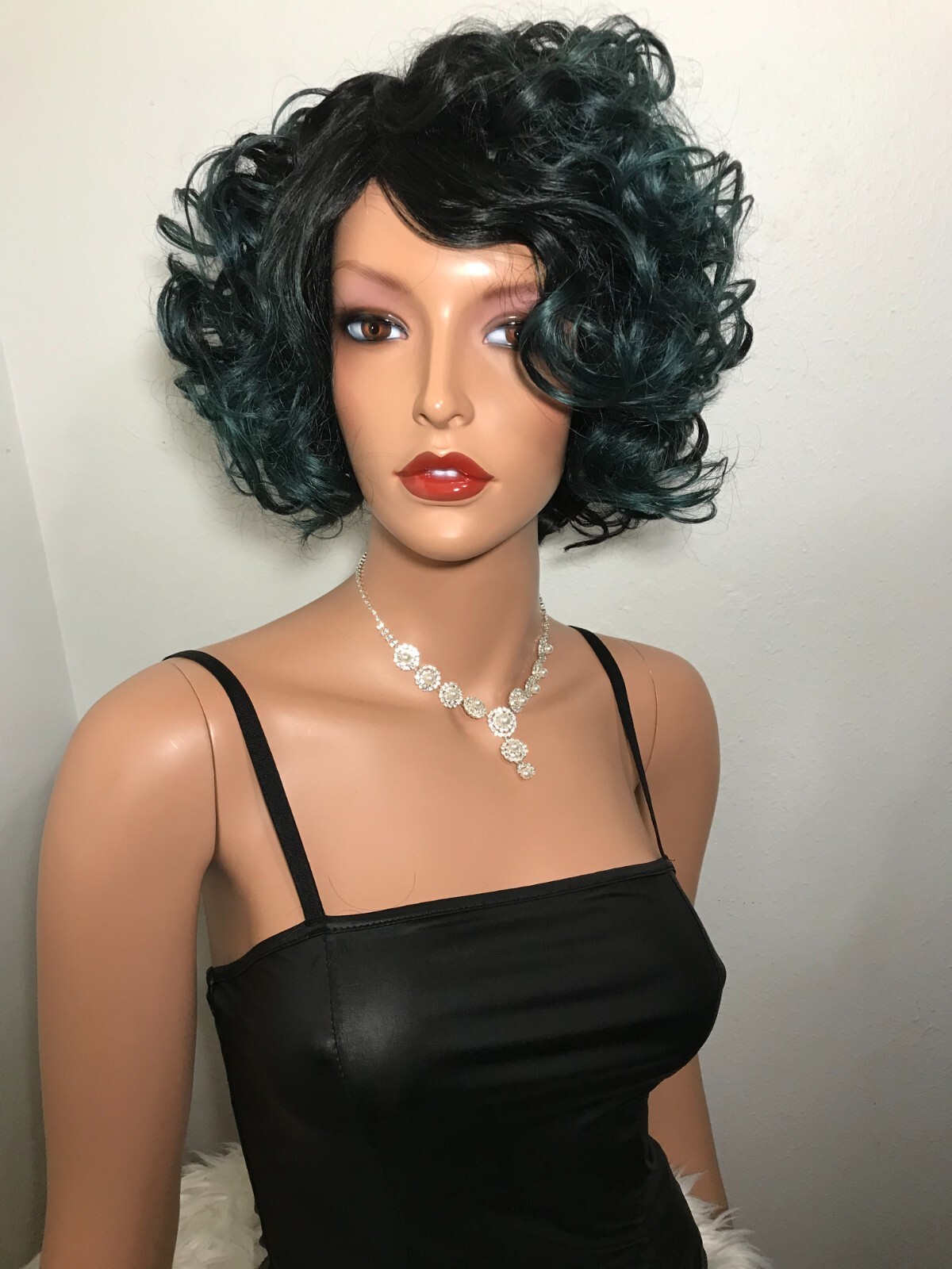 NWT Quick And Easy New Born Free High Heat Emerald Blue And Black Curly Wig