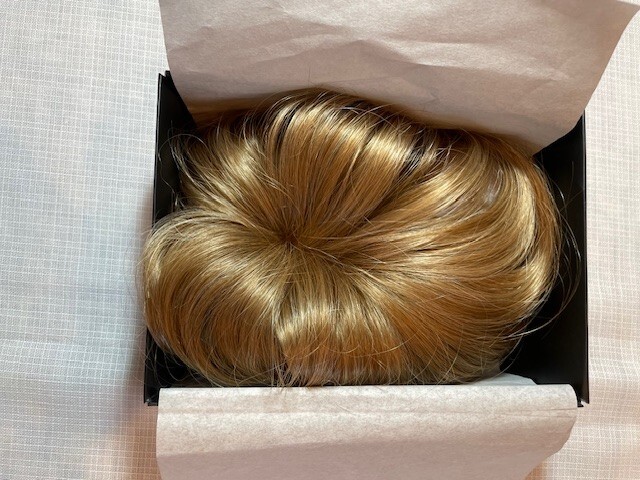Tony Of Beverly Elura Blend Mono Filament Hair Piece CONCEALER Malibu Blonde NIB