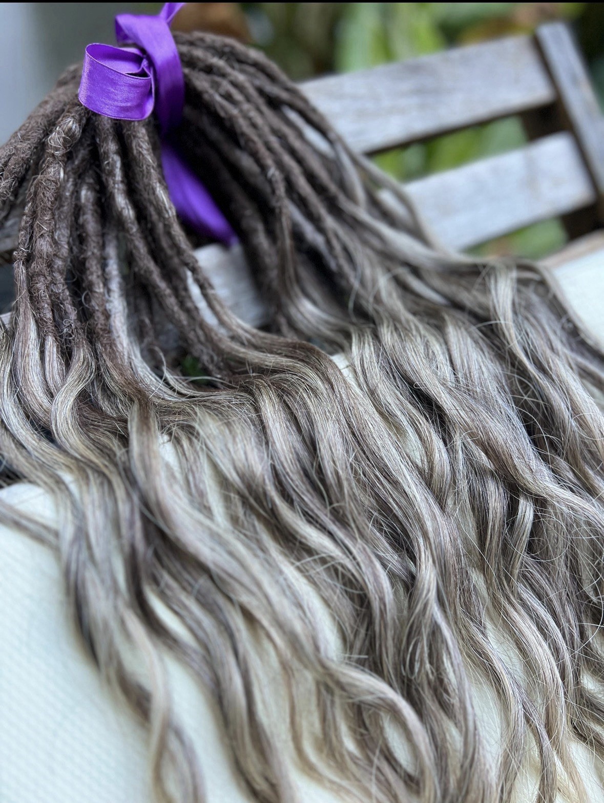 Mix of loose wavy double ended / single ended dreaded hair extension.
