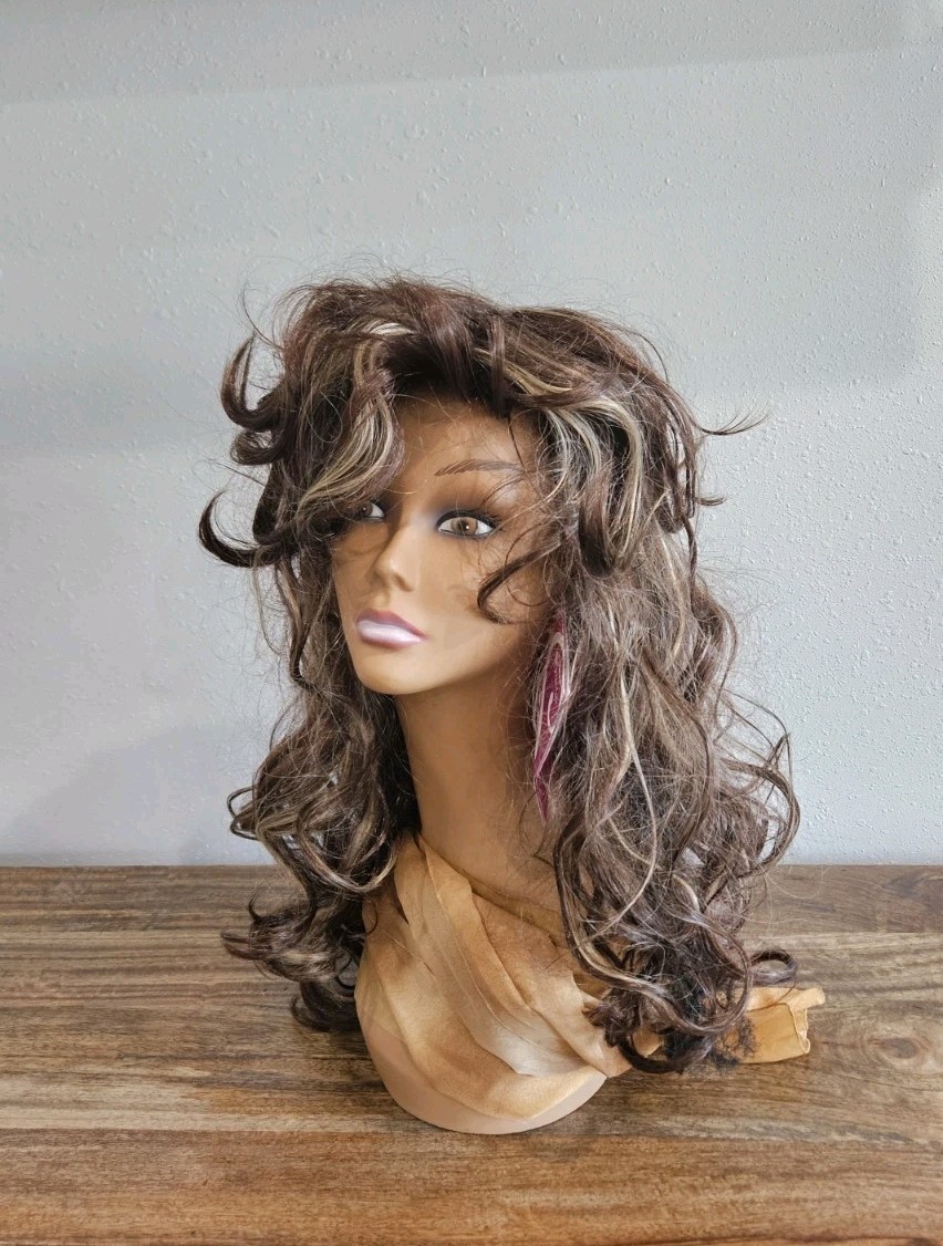 Long Layered Wig Synthetic Brown Blonde Highlights Shag SIUDUS Heat Resistant 18
