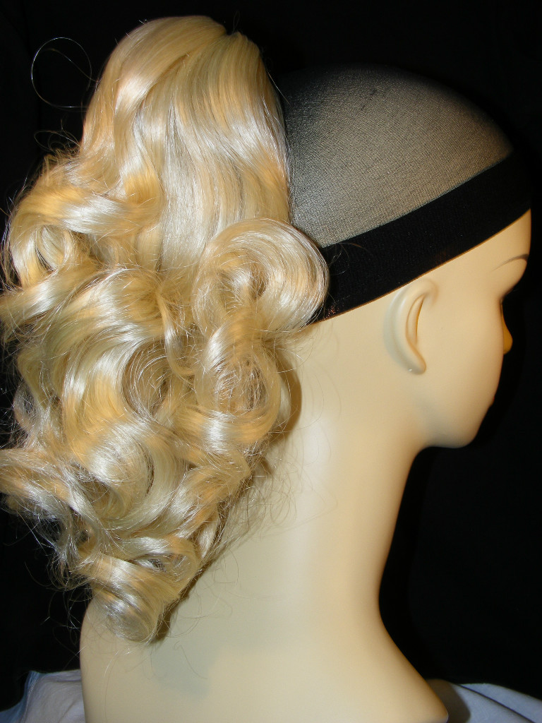 Hairpiece Clip-On Ponytail 12″ Synthetic Mona Lisa/Diamond Brand Blonde