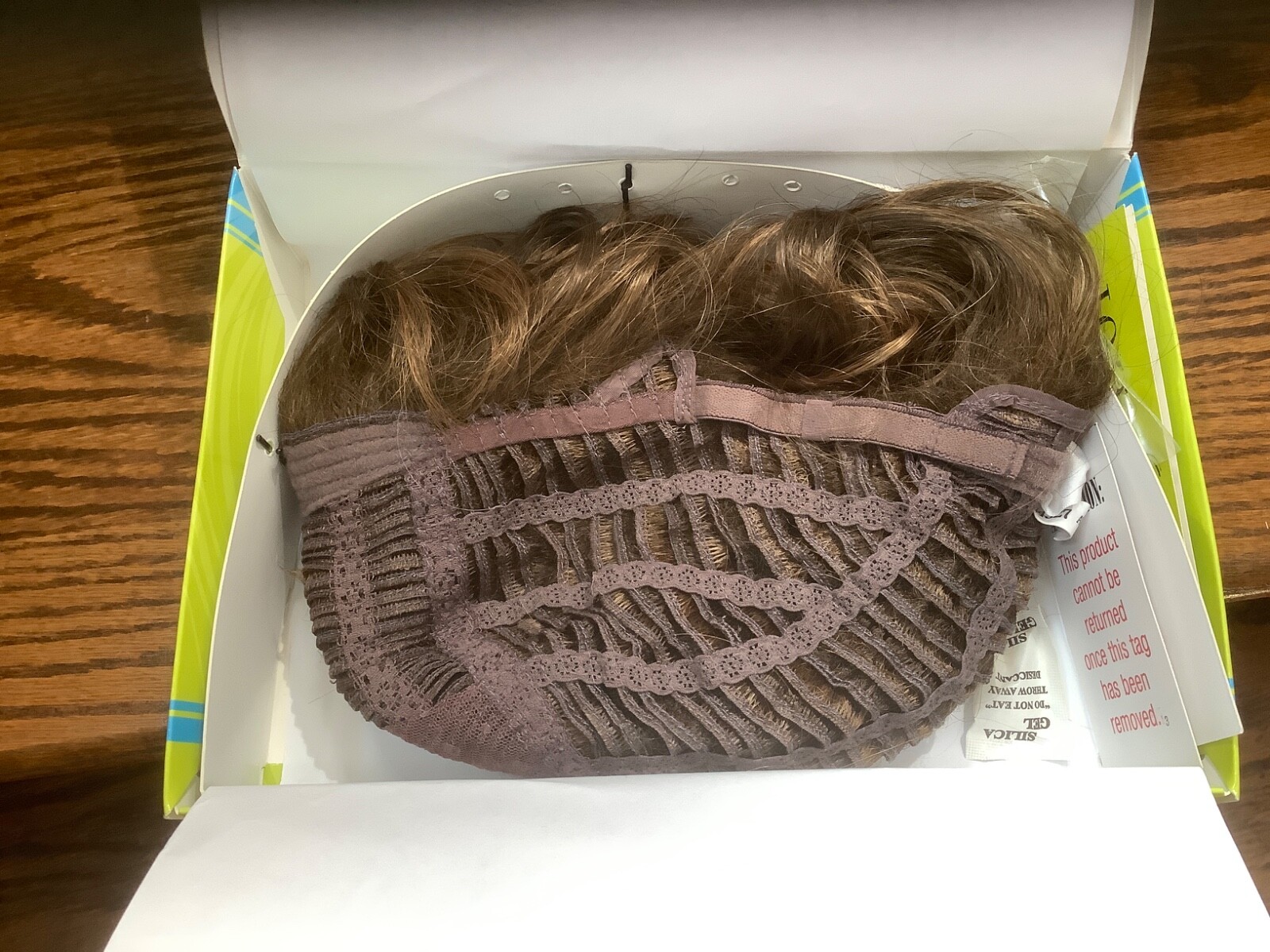 Wig Shop Women’s Style: Julia-A Color: 8/12A M4327 Brown Short Sassy Wavy NWT
