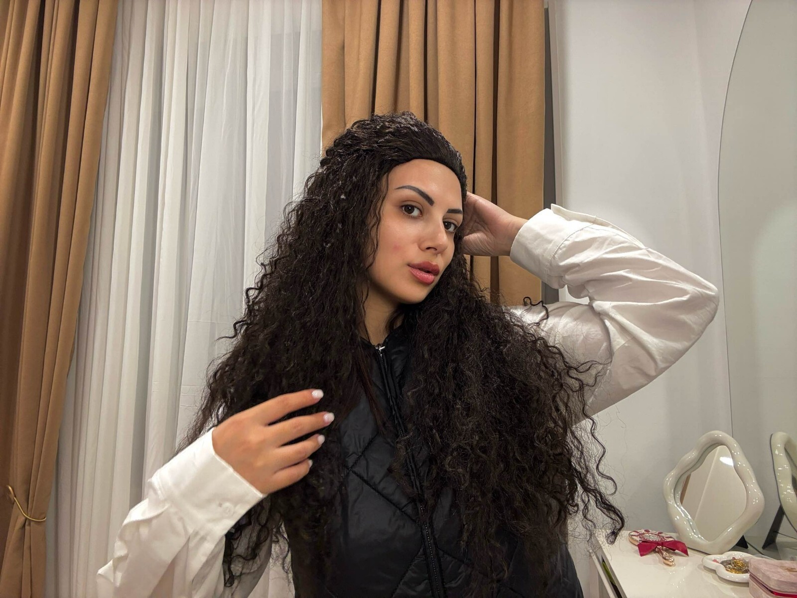 Womens Polynesian Princess Wig, Long Curly Wig, Premium Breathable Capless Cap
