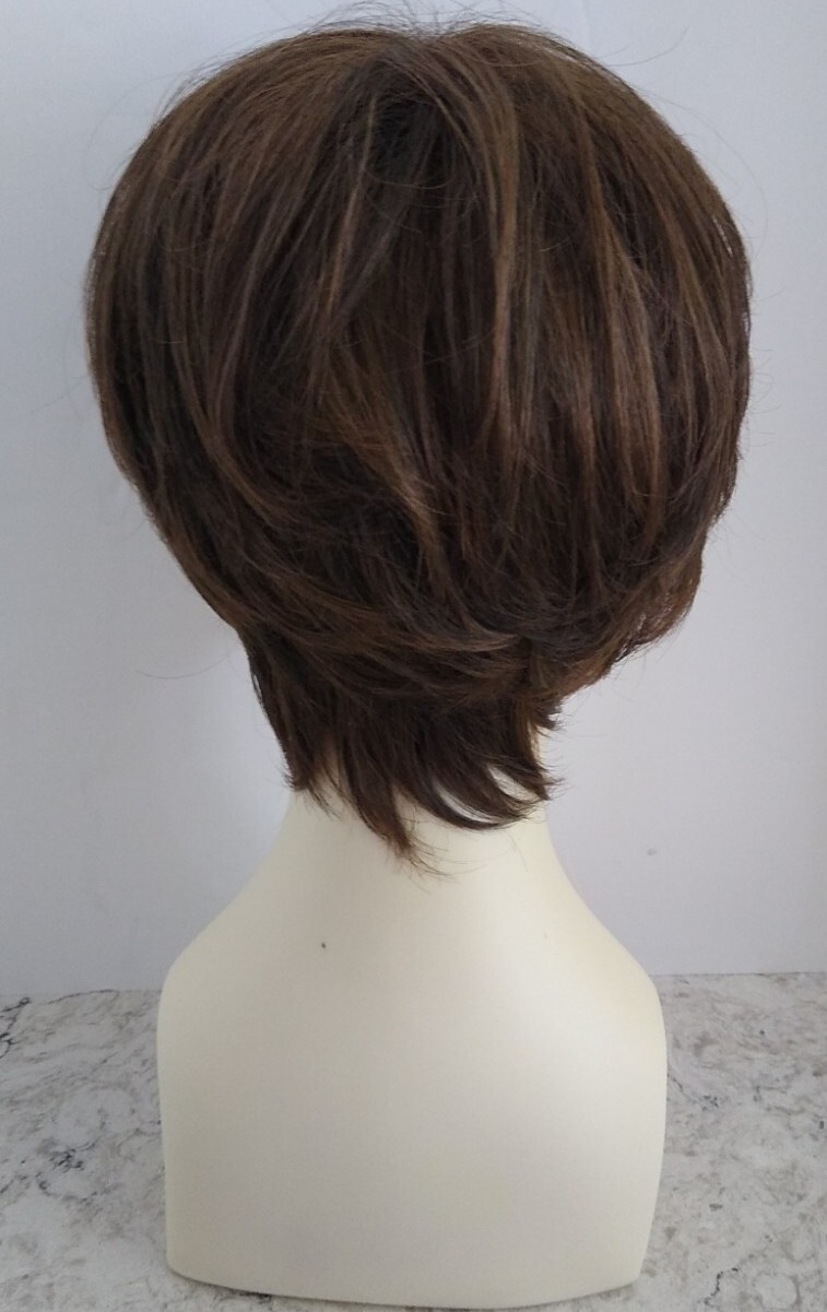 Hair u wear Hairdo Feather Cut Wig, R10 CHESTNUT NWT
