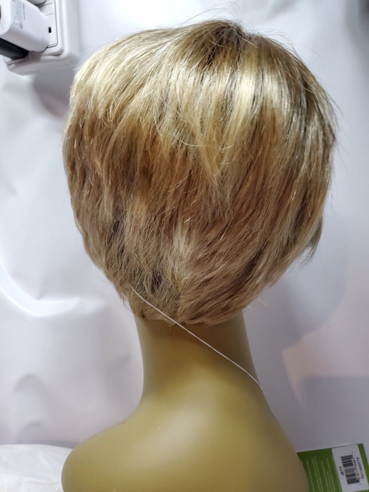 Estetica Wigs naturalle jett rh1488rt8 blonde short blonde roots straight #3636