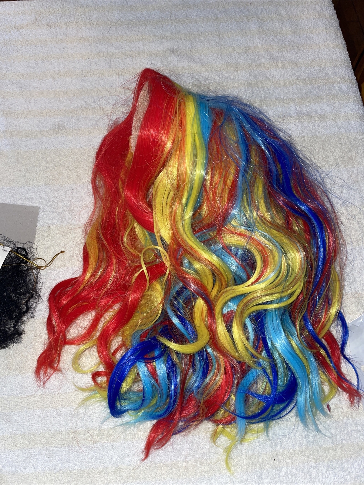 one ustar womens cosplay multicolor med length curly bob wig 15”