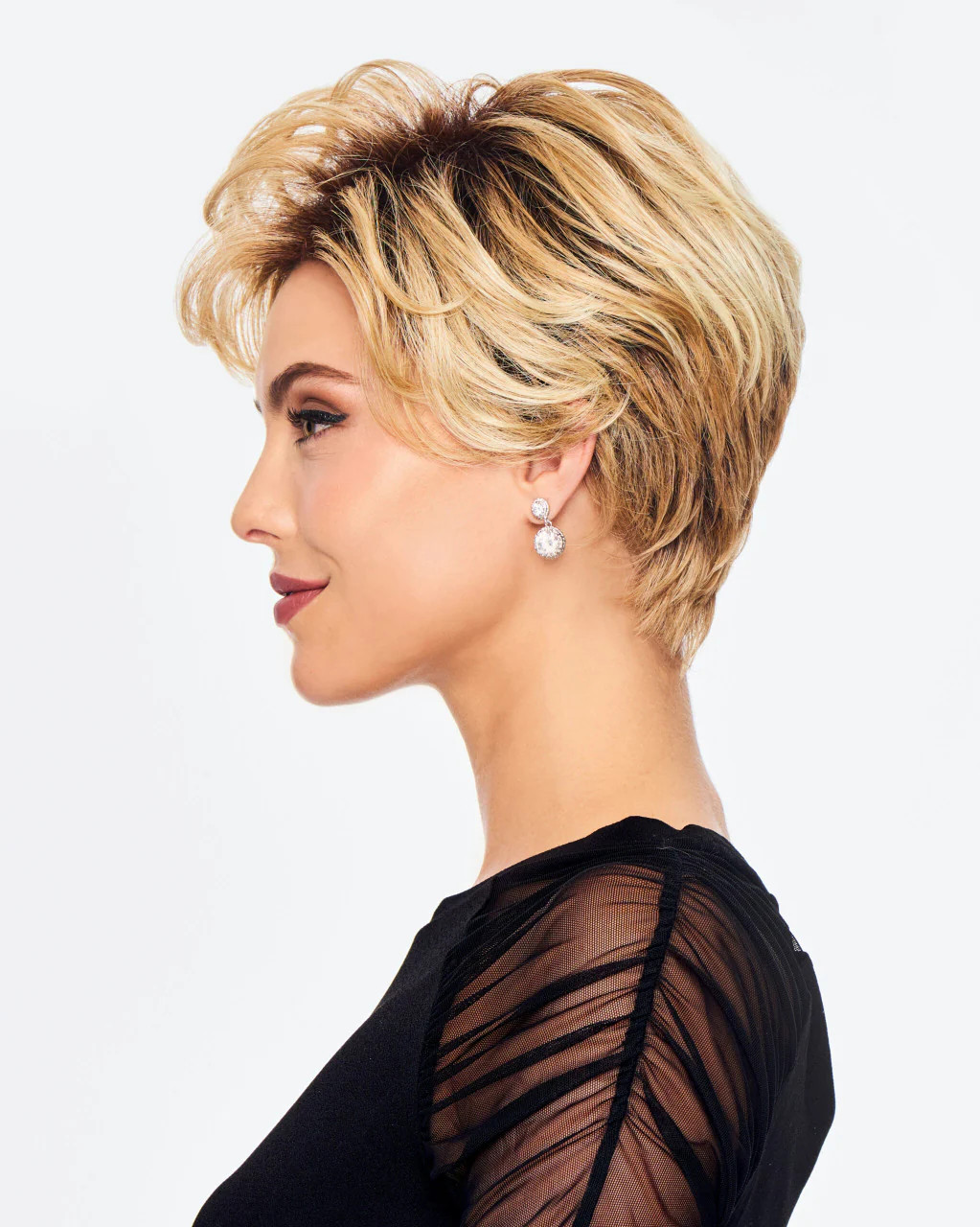 Chic Wavy | Hairdo | Mid-Length Wig | U Choose Color
