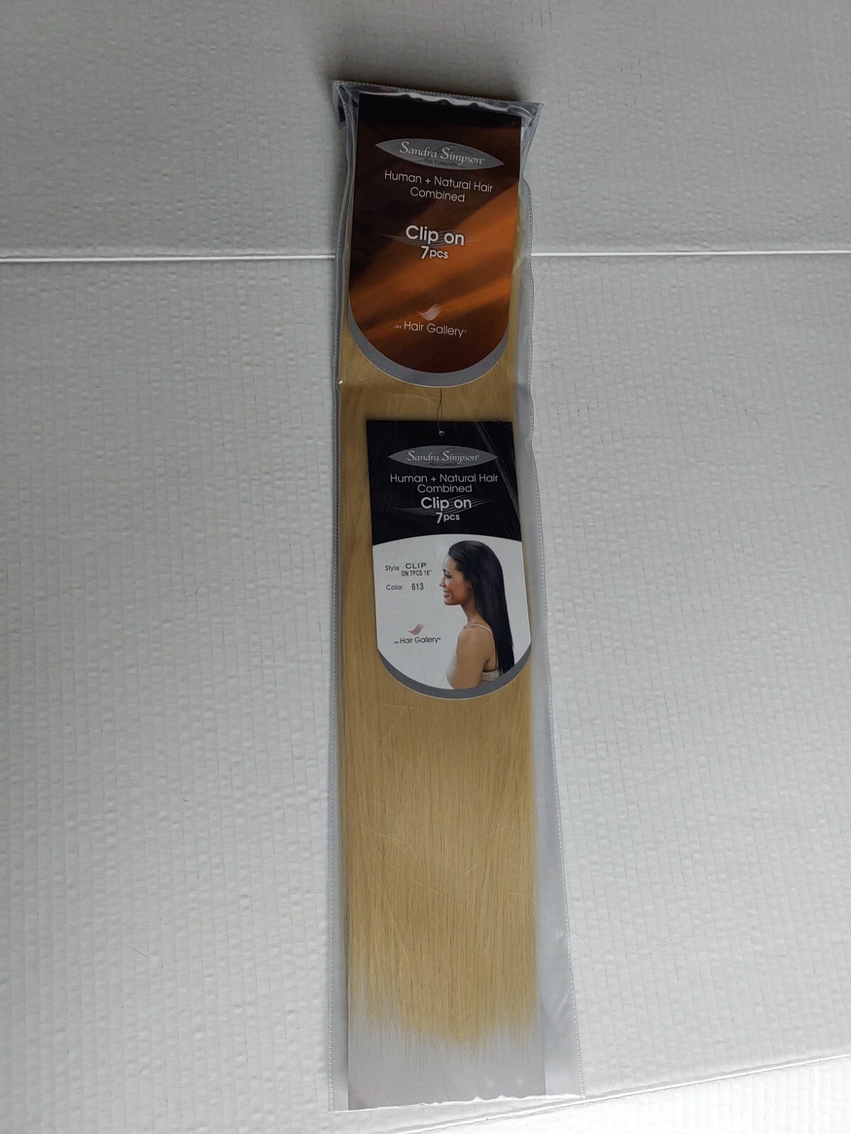 18″ Clip-on hair extensions Light Blonde #613 Easy to style Yourself