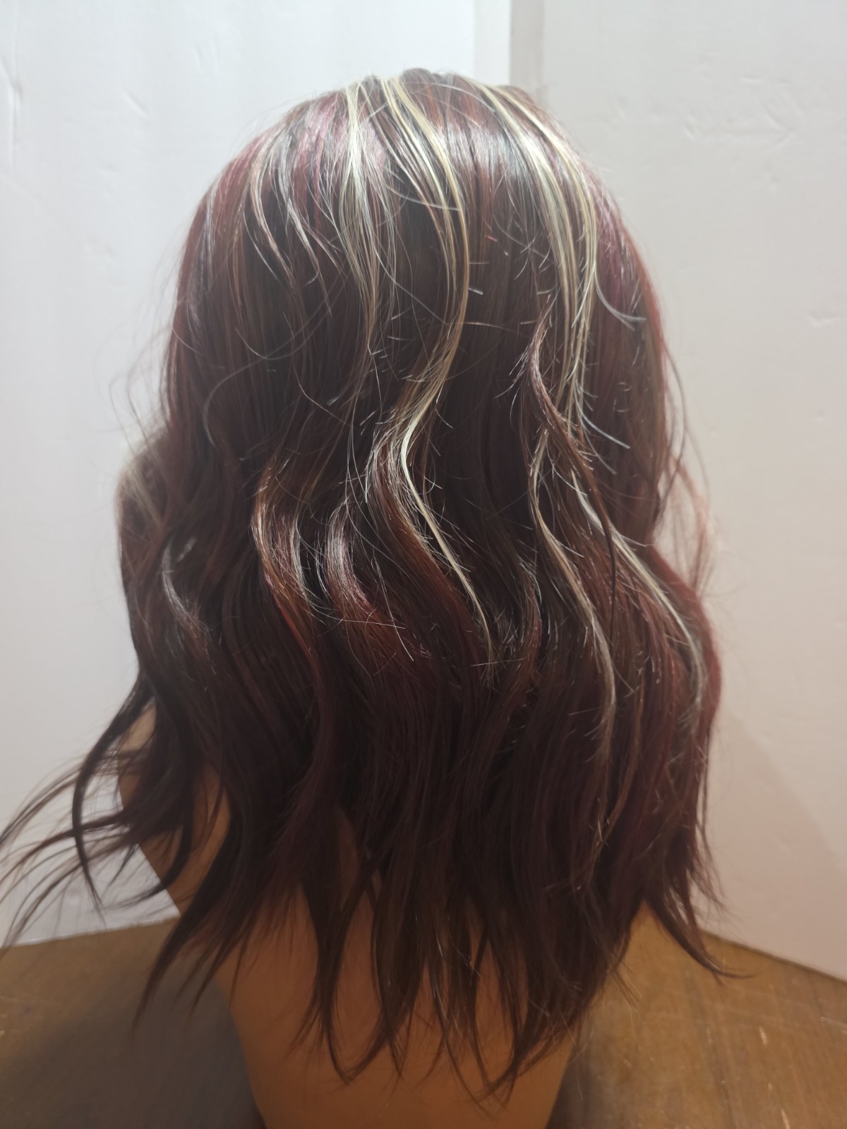 Martini Wigs Lace Front Wavy Wig Free-Part Medium Brown/Blond/Red 16 in