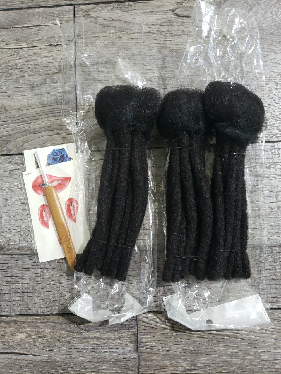 6in? 30 strands loc extension
