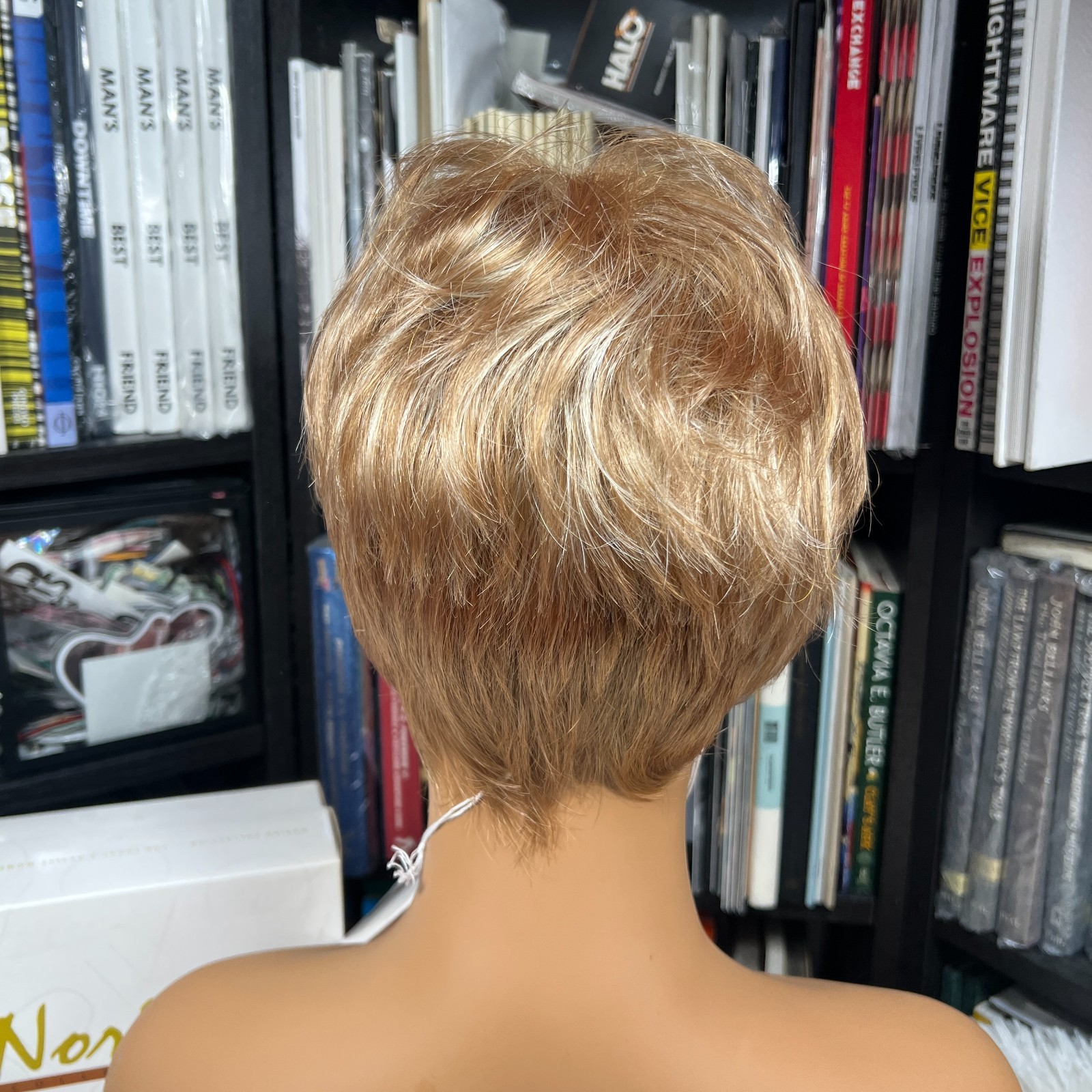 NORIKO COLLECTION WIG EVA 1672 CHAI CREAM BLONDE SHORT WIG