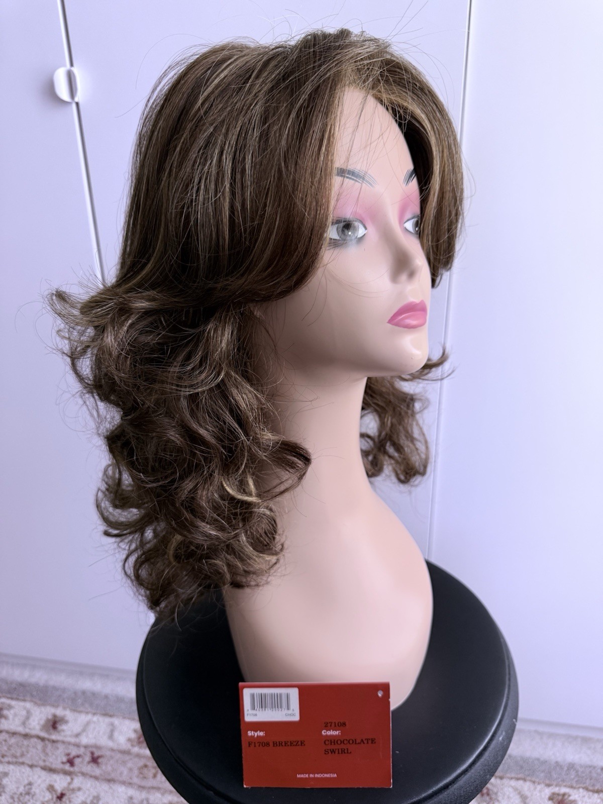 TRESSALLURE Breeze Lace Front Wig (Mono Top) Color CHOCOLATE SWIRL NEW