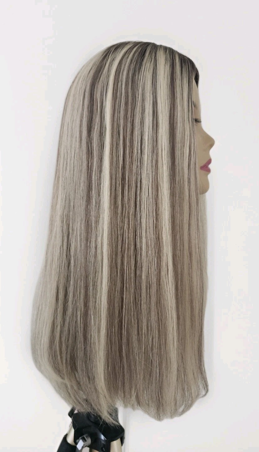 100% HUMAN HAIR 22” ASH BLONDE DIMENSIONS TOPPER SILKTOP 8”X8” FREE PARTING
