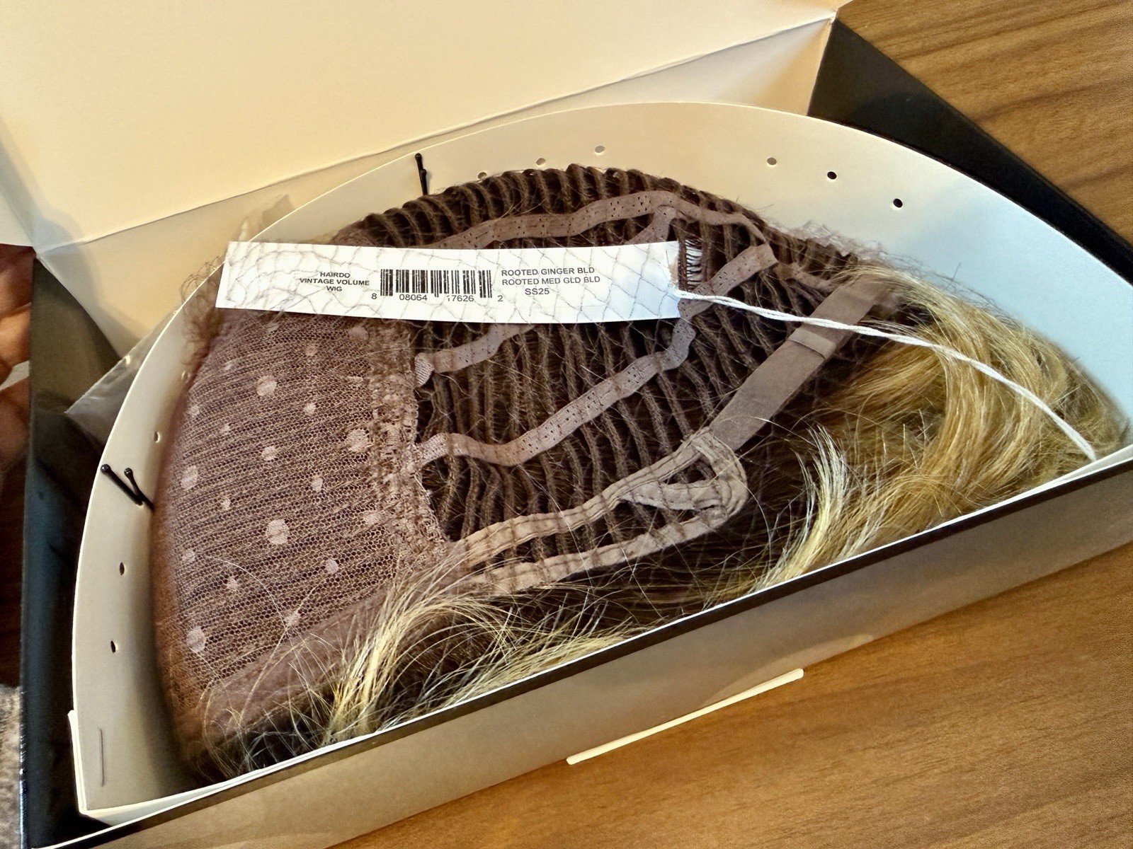 Vintage Volume Textured Shag Wig by Hairdo – Rooted Ginger Blonde SS25 (NEW)