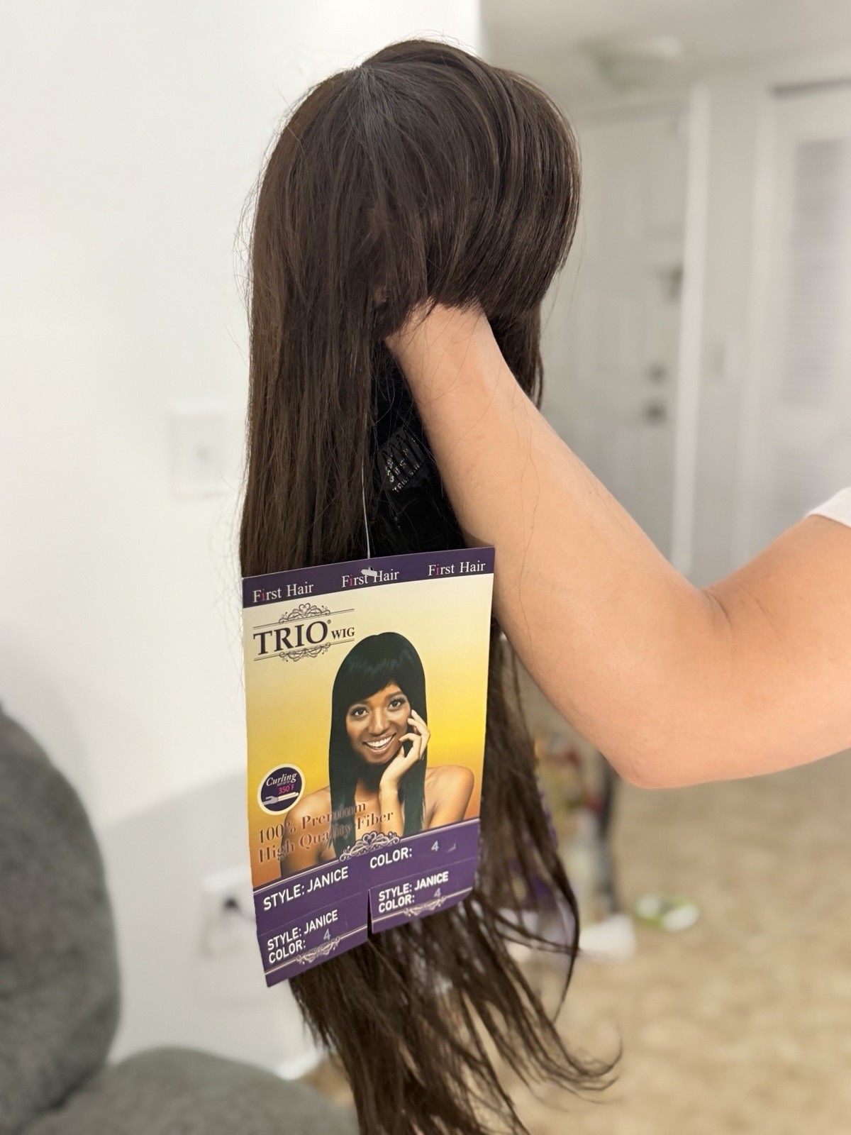 Beautiful wigs. Good quality. Different colors and styles.