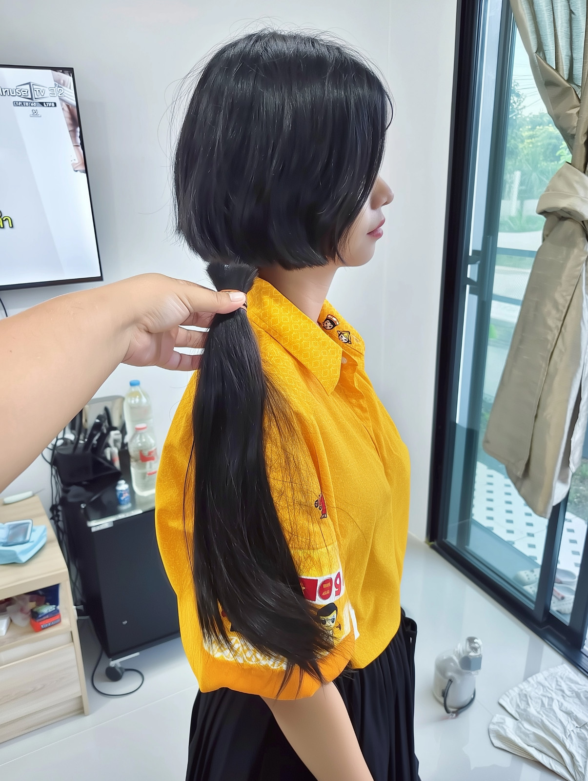 1483 Real Human Hair Ponytail 16” 115g – Soft Straight, Clean Cut