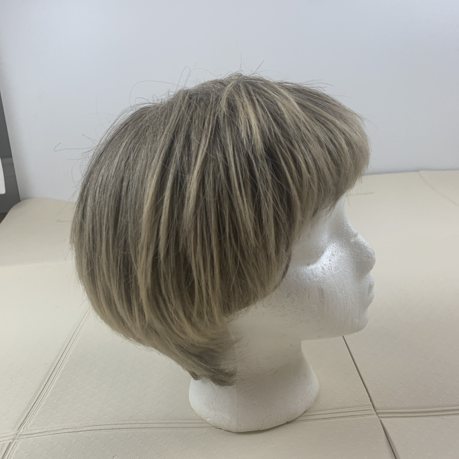 Lot 2 Wigs Rene of Paris Wig Spring Honey 4103 & 5103 Bangs 1 Box French Design