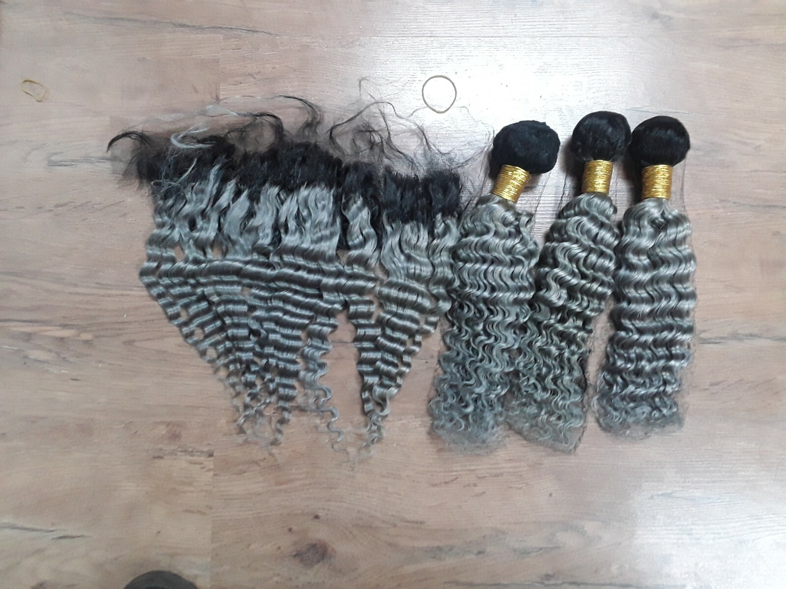 12A BRAZILIAN DEEP WAVE 2TONE OMBRE 1#/SILVER GREY 16+16+16&14 FRONTAL 13X4 390g