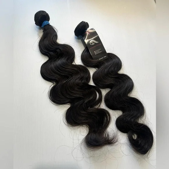 22 inch body wave Brazilian 100% Human hair Natural black hair two Bundles
