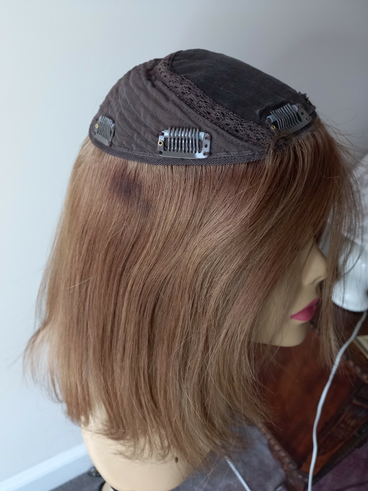 100% HUMAN HAIR LIGHT HONEY BROWN TOPPER SILKTOP 8″*8″ EUROPEAN DIRECTIONAL 15″