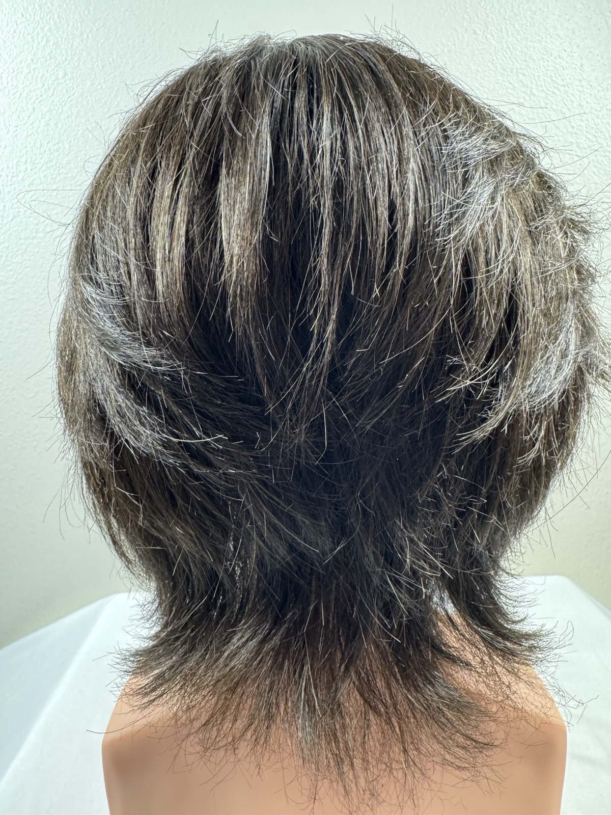 MONIKA Wig by ESTETICA, R4/6 | Dark Brown and Chestnut Brown Blend USED